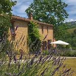 Il Nascondiglio - The Hideaway Aparthotel Amandola