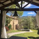 Il Nascondiglio - The Hideaway 公寓式酒店 3*