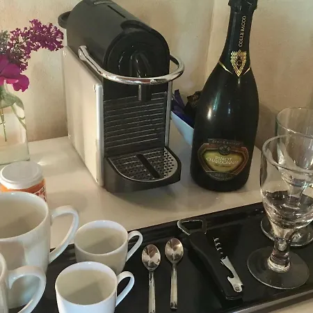 Апарт-отель Il Nascondiglio - The Hideaway