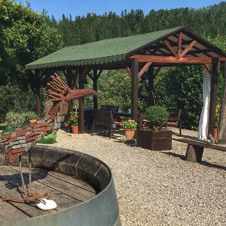 Il Nascondiglio - The Hideaway Apart-hotel Amandola